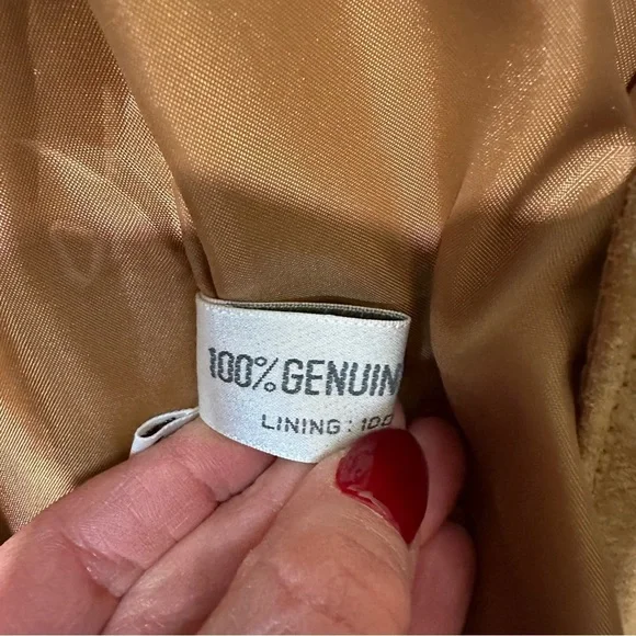 Design Assets 100% Genuine Leather Vest - Picture 9 of 12